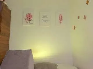 lilithpink on CamSoda