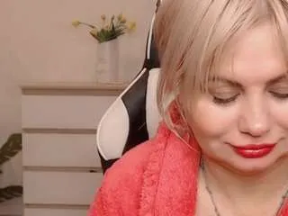 lola-anderson on CamSoda 