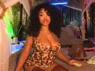 lovely-brown94 on CamSoda