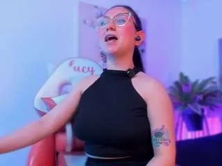 luucyjoness on CamSoda 