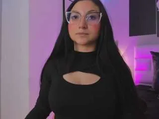 luucyjoness on CamSoda 