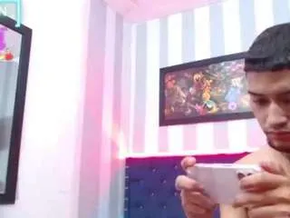 Freechat mafiahot777 on CamSoda