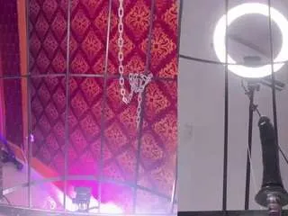 maileenmilf — Is time For my Big Squirt ! [165 tokens remaining]