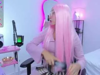 Freechat marianabranz on CamSoda