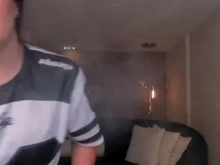 Freechat martinna on CamSoda