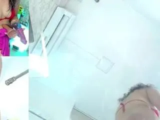 Offline mayarouse on CamSoda