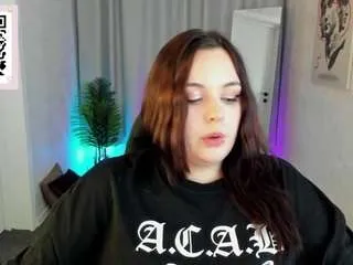 Away mia-r0ss on CamSoda