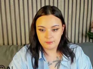 Away mia-r0ss on CamSoda