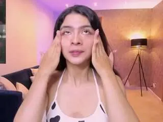 Offline miia-evans on CamSoda