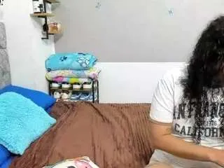 mili-evans on CamSoda 