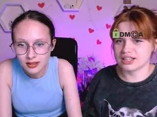 Freechat mona-cloud on CamSoda