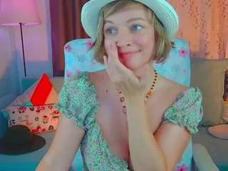 Offline nandismile on CamSoda