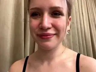 Freechat natalyaspreitzer on CamSoda