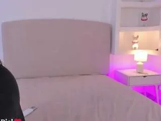 Offline nathalyn-b on CamSoda