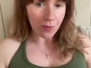 naughty-rosie — TEACHER FROM UK & #MILF #TWERK #REDHEAD #lovenes #bigass #bigboobs #single #feet #british #anal