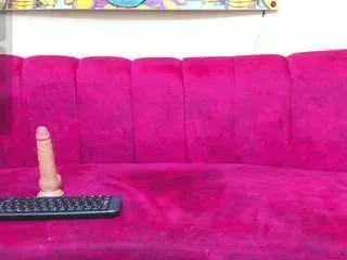 nickk-wolff — show ass [200 tokens remaining]