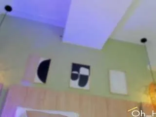 Freechat oh-hollyy on CamSoda