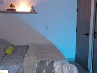 Freechat oliviawiston on CamSoda