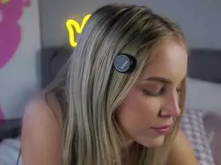 peacebunte on CamSoda