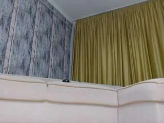 Offline prettyelisabeth on CamSoda