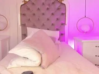 Offline pushaina-03 on CamSoda