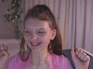 queeniegrindell on CamSoda