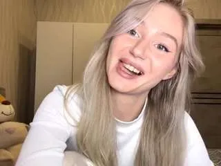 renatamercier — Take off bra [GOAL MET]