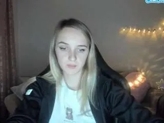 Offline rousereedd on CamSoda