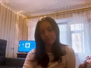 Offline salomebagaoisan on CamSoda