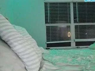 samathajamesxo — Worship ur New Goddess! TOP OFF//sharecam me?/$$$ my NORA [Multi Goal]