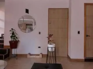 Freechat sophievelezz on CamSoda