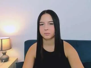 Offline taliaglowing on CamSoda