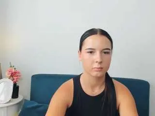 Offline taliaglowing on CamSoda