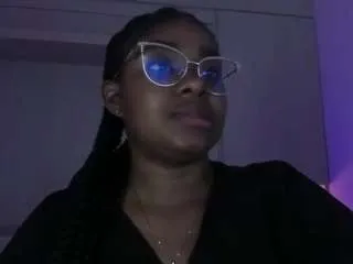 Offline tamarazaki on CamSoda