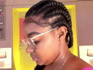 Offline tamarazaki on CamSoda