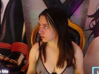 valeria-de-leon — clamp nouse  [Multi Goal]