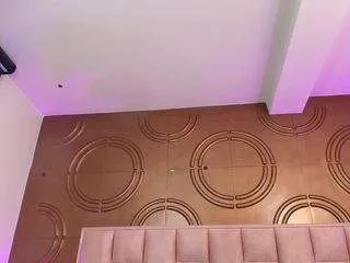 valeriaa19 on CamSoda