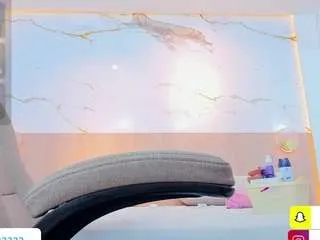 Offline valirya-devote on CamSoda