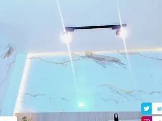 Offline valirya-devote on CamSoda