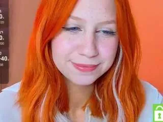 Freechat venelopa on CamSoda