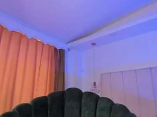 Freechat venusssxxx on CamSoda