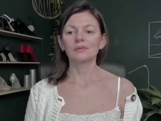 viviankiss — Golden Ticket Show: tease (150 tokens per ticket)