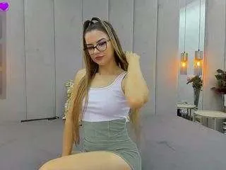 Freechat von-dee on CamSoda