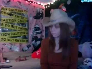 Offline whosplayingwithfire on CamSoda