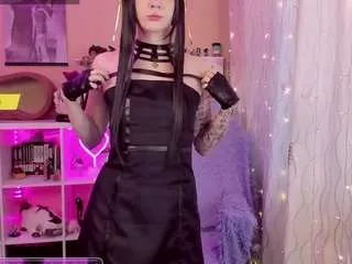 Freechat yourcutewaifu on CamSoda