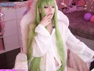 Freechat yourcutewaifu on CamSoda