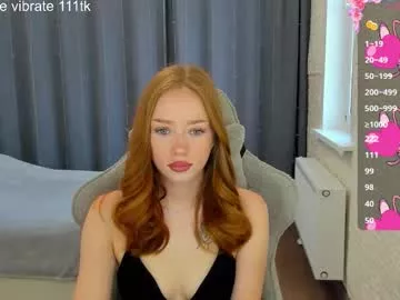 Freechat _hot_mia_1 on Chaturbate