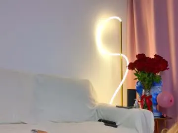 Chaturbate _luxie_ is Freechat _luxie_ — Goal: sloppy blowjob #blowjob #deepthroat #anal #bigtits #bimbo - Next Goal: sloppy blowjob