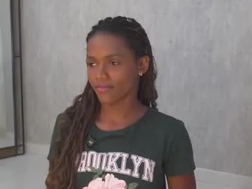 Freechat adelyn_x on Chaturbate