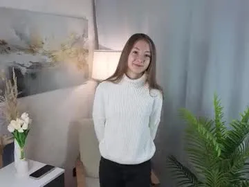 alaynaschoville on Chaturbate 